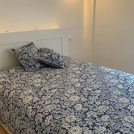 Maritimo Once Apartment Cangas